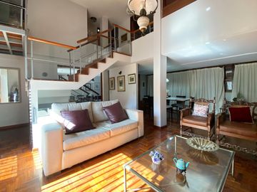 Casa en Venta sobre Av Francia - Apto Crédito