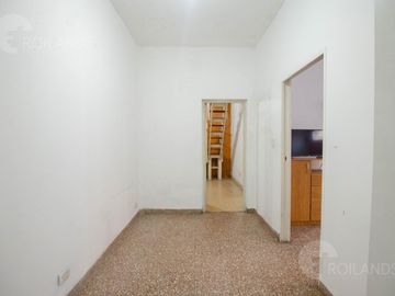 En venta casa PH 3 ambientes con entrada independiente, cochera, patio y terraza !
