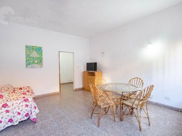 En venta casa PH 3 ambientes con entrada independiente, cochera, patio y terraza !