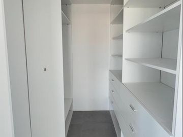 Venta, Departamento, 3 ambientes, Balcón terraza, Cochera, Baulera, Domus, Olivos, Vias/Rio