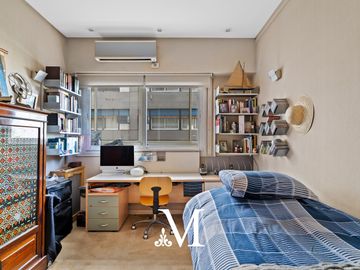 Piso - 262 M2 - 4 Dormitorios con dependencia - 2 Cocheras - Seguridad 24hs -  Palermo