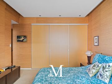 Piso - 262 M2 - 4 Dormitorios con dependencia - 2 Cocheras - Seguridad 24hs -  Palermo