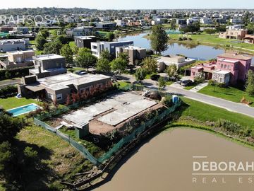 Casa al Agua en Alquiler Anual - El Canton Zona Norte Escobar
