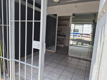 PROPIEDAD DE USO MIXTO EN VENTA – A PASOS DE MIDTOWN