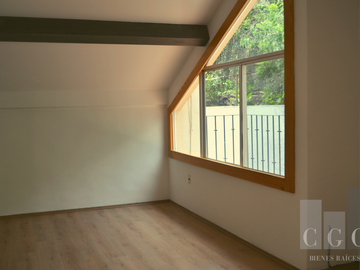 VIVE EN UNA FORTALEZA DENTRO DE LA CIUDAD, CASA EN RENTA EN COYOACAN