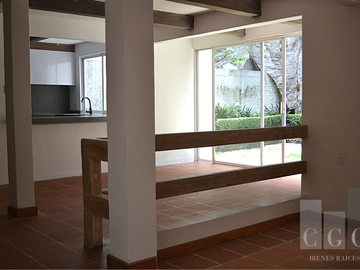 VIVE EN UNA FORTALEZA DENTRO DE LA CIUDAD, CASA EN RENTA EN COYOACAN