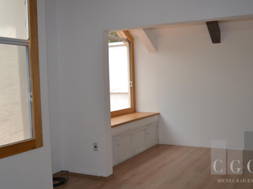 VIVE EN UNA FORTALEZA DENTRO DE LA CIUDAD, CASA EN RENTA EN COYOACAN