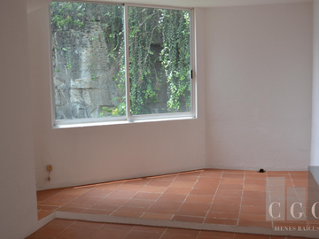 VIVE EN UNA FORTALEZA DENTRO DE LA CIUDAD, CASA EN RENTA EN COYOACAN