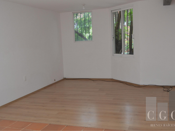 VIVE EN UNA FORTALEZA DENTRO DE LA CIUDAD, CASA EN RENTA EN COYOACAN