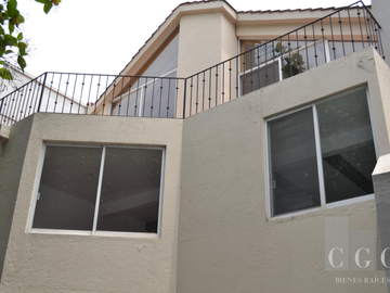 VIVE EN UNA FORTALEZA DENTRO DE LA CIUDAD, CASA EN RENTA EN COYOACAN