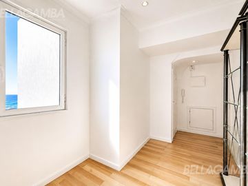 DEPARTAMENTO VENTA LOMAS DE NUÑEZ COCHERA BAULERA JARDIN