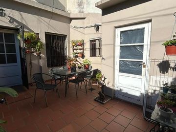 PH a nuevo p/baja 3 ambientes patio al contrafrente.