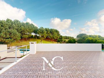 Casa en Venta en Costa Esmeralda, Barrio Golf II