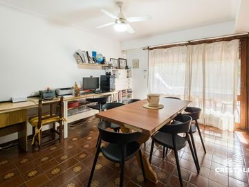 Venta - Casa 3 dormitorios con quincho y pileta - Fisherton, Rosario.