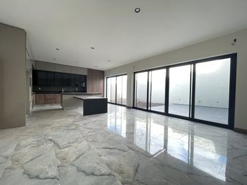 Casa en preventa La Loma Golf
