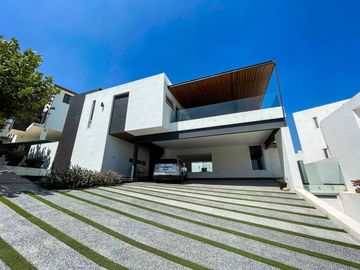 casa en venta La Loma Golf