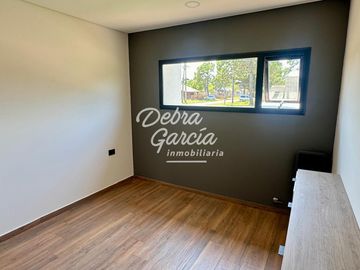 VENTA PH 2 AMB A ESTRENAR GAS NATURAL PATIO CON PARRILLA