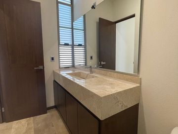 Espectacular Casa en venta La Loma Golf con alberca