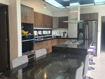 Espectacular casa en venta La Loma Golf