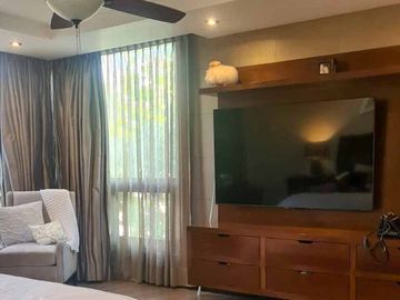 Espectacular casa en venta La Loma Golf