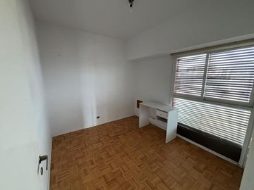 Departamento en Venta con Cochera y Baulera, 5 Ambientes, en Belgrano, Capital Federal