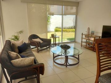 CASA EN RENTA AMUEBLADA EN EL MIRADOR, QUERETARO