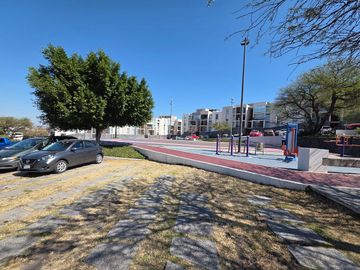 DEPARTAMENTO CON ROOF EN CONDESA CIMATARIO, CORREGIDORA, QUERETARO