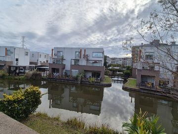 Departamento en Lagos del Sendero
