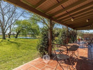 Terreno en Venta con salida a la laguna en El Campo. 2da Etapa. 1019 m2. Los Cardales