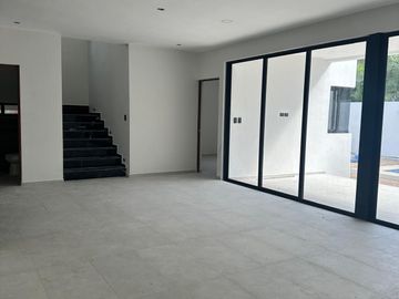 CASA VENTA PRIVADA PARQUE NATURA, CHOLUL. RECÁMARA PLANTA BAJA.