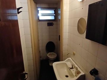 Depósito de 3700 m2 en Venta - Ciudadela Tres de Febrero