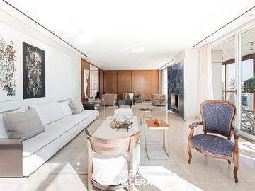 Departamento en  Venta | BELGRANO CON JARDIN PILETA | COCHERAS