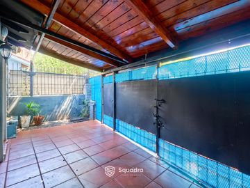 VENTA | PERMUTA - Casa 3 dormitorios, jacuzzi, y cochera- La Florida, Rosario. APTO CRÉDITO.