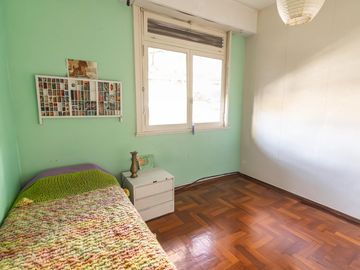 VENTA DEPARTAMENTO 3 AMBIENTES CON BALCON  EN FLORES  | APTO CREDITO