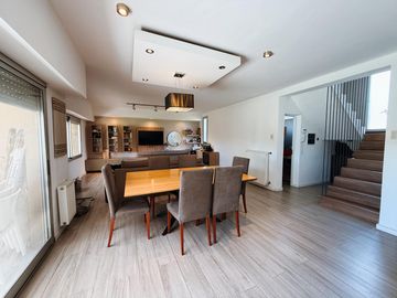 Venta - Casa de tres dormitorios a la venta en Tierra Nueva, Fisherton, Rosario
