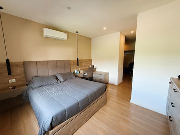 Venta - Casa de tres dormitorios a la venta en Tierra Nueva, Fisherton, Rosario