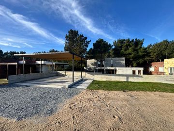 Casa en Venta - Costa Esmeralda Barrio Residencial II