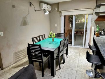 Saavedra impecable Triplex con cochera !!!! SIN EXPENSAS