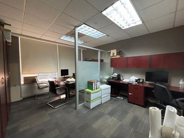 Plaza Corporativo Campestre