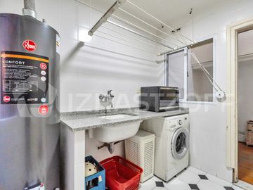 Semipiso Frances en Venta a metros de Plaza Lbertad