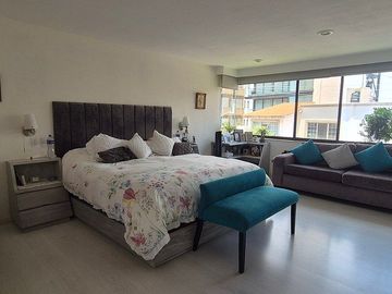Casa en Venta en Lomas de Tecamachalco