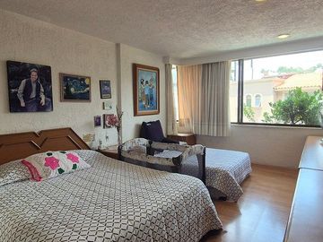 Casa en Venta en Lomas de Tecamachalco