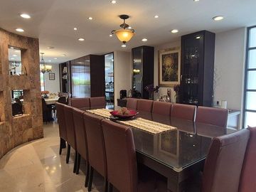 Casa en Venta en Lomas de Tecamachalco