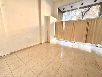 Local Comercial en Venta en Flores - Capital Federal