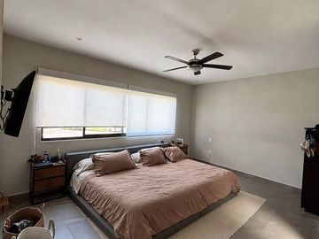 RENTA DE CASA EN CONDOMINIO EN VALLE DE  JURIQUILLA. 12