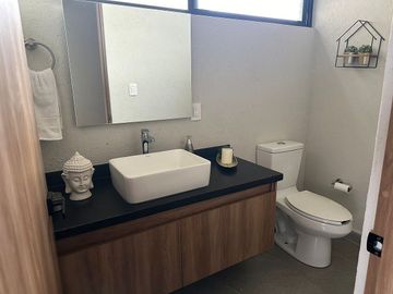 RENTA DE CASA EN CONDOMINIO EN VALLE DE  JURIQUILLA. 12