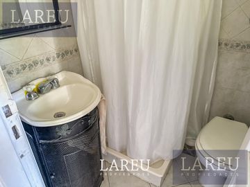 Casa en el barrio privado La Legua
