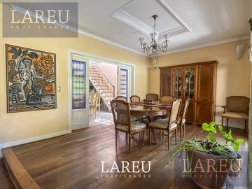 Casa en el barrio privado La Legua