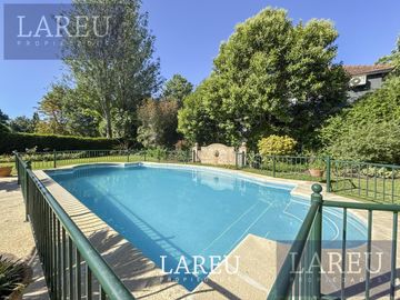 Casa en el barrio privado La Legua