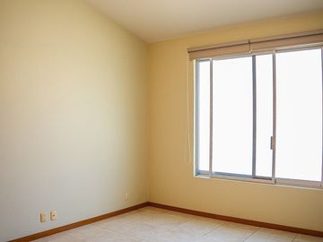 Casa en venta dentro de coto en Valle Real, Zapopan